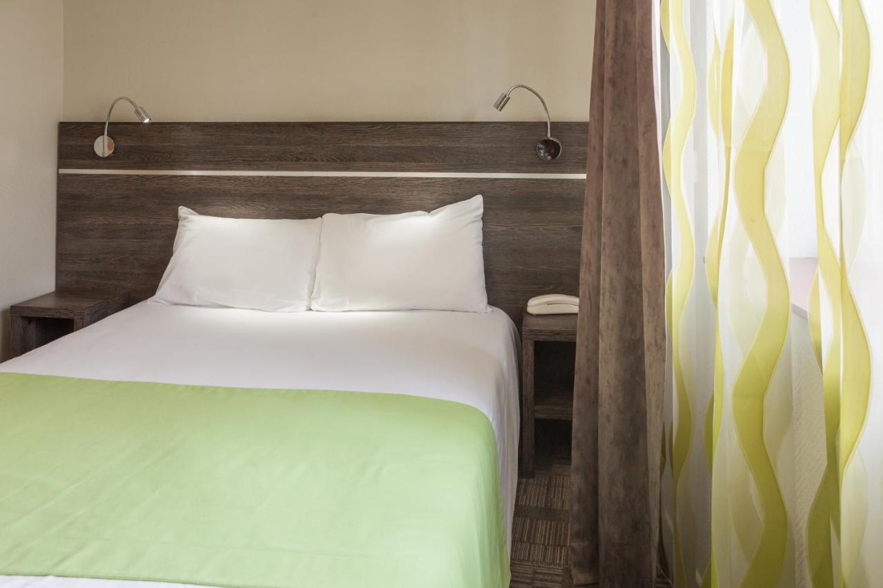 Lezoux Logis Hotel Les Voyageurs מראה חיצוני תמונה